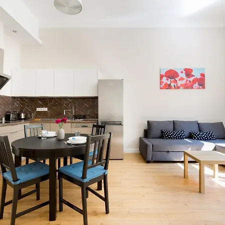 Westend Center Apartment-prime Location * Budapest