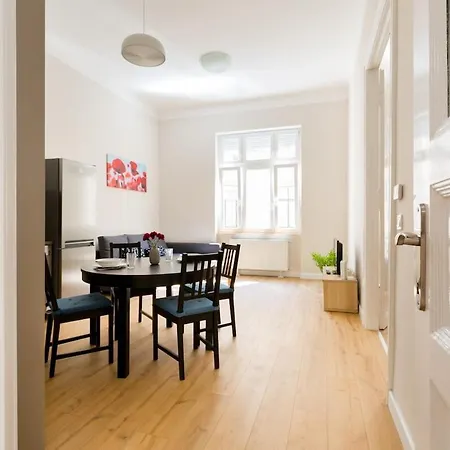 Westend Center Apartment-prime Location * Budapešť