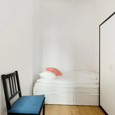 Westend Center Apartment-prime Location
