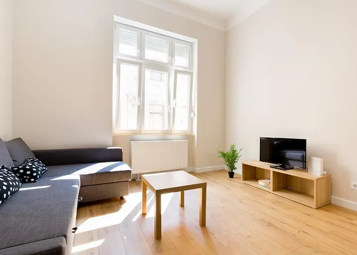 Westend Center Apartment-prime Location Lejlighed *