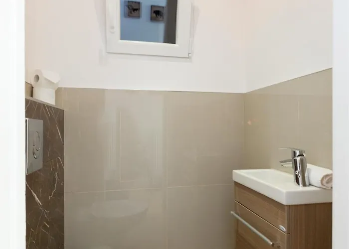 Westend Center Apartment-prime Location Budapešť