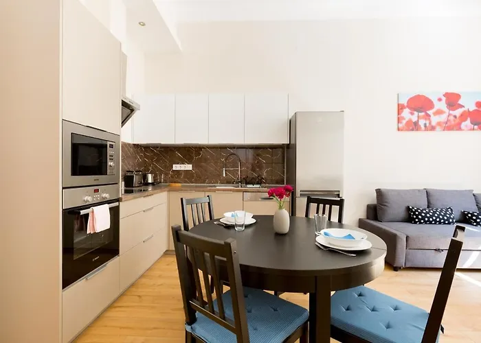 Westend Center Apartment-prime Location * 부다페스트
